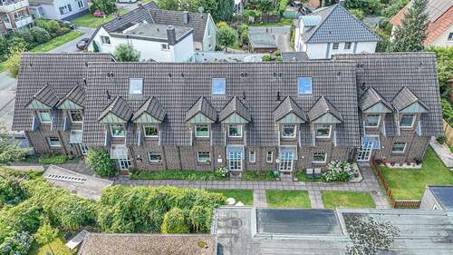 Titelbild - Top Lage! 5 exklusive Reihenhäuser mit Carports und Gärten in Oldenburg