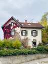 Hausansicht - Sanierungsbedürftiges Einfamilienhaus mit Charme – für Liebhaber in zentraler, beliebter Wohnlage von Krauchenwies