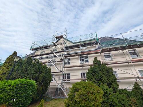 Gebäude - 2 Zimmer Etagenwohnung in Reinsdorf