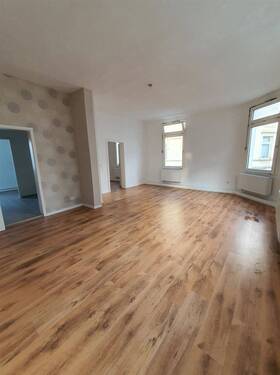 Wohnzimmer - Modernes Wohnen in charmantem, denkmalgeschütztem Ambiente