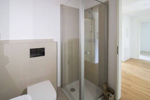 Badezimmer Ansicht (2) - 