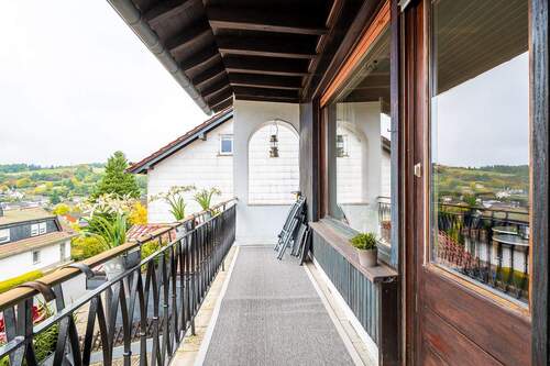 18351 Balkon - 