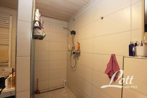 Badezimmer Erdgeschoss - 