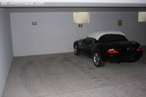  2 Tiefgaragenstellplätze - 