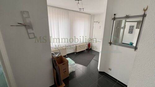 Eingangsbereich Ansicht 2 - 9 Zimmer Büro in Lampertheim