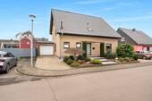 Vorderansicht - 5 Zimmer Einfamilienhaus zum Kaufen in Elsdorf