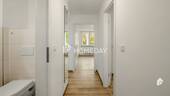 Flur 1 - 