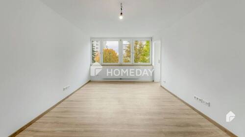 Wohnzimmer 1 - 2 Zimmer Etagenwohnung in Stuttgart