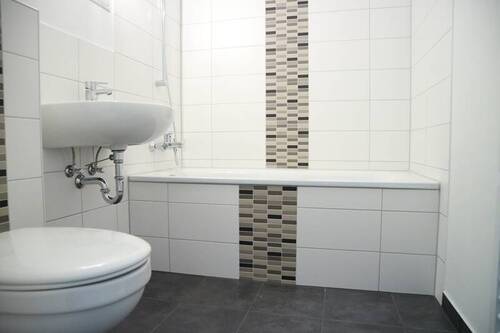 Badezimmer - *Erstbezug nach Sanierung in deine Traumwohnung*