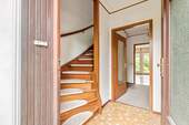 HAUSEINGANG - 
