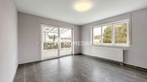 1. OG Wohnzimmer 1 - 