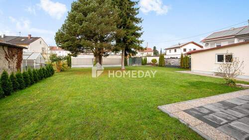 Garten 2 - 6 Zimmer Mehrfamilienhaus, Wohnhaus in Altenstadt