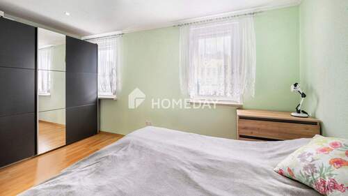 2. OG Schlafzimmer 1 - 