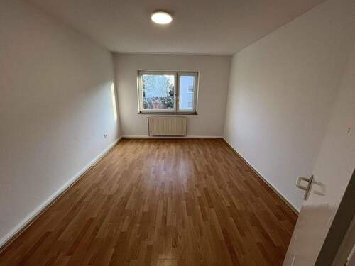 Schlafzimmer 1 - 3 Zimmer Etagenwohnung in Langenfeld