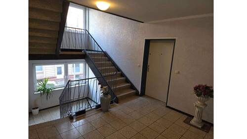 Treppenhaus - großzügig - 