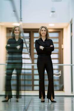 Ihre Ansprechpartnerin - 