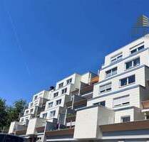 RESERVIERT! Stadtnah & ruhig: Terrassenwohnung mit Panoramablick ins Grüne - Deggendorf