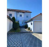 Exklusives Reiheneckhaus vom Architekten mit Garten und Garage - Mallersdorf-Pfaffenberg