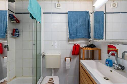 Bad mit Dusche Obergeschoss - 