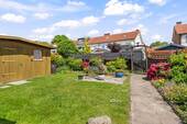 Gartenbereich - 7 Zimmer Reihenendhaus zum Kaufen in Bremen