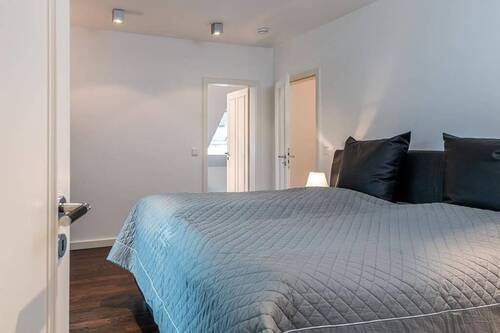 Masterbedroom - 