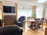 Wohnzimmer - 6 Zimmer Einfamilienhaus zum Kaufen in Gülzow-Prüzen - Wilhelminenhof