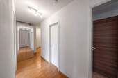 Flur - 3 Zimmer Etagenwohnung in Ahrensburg