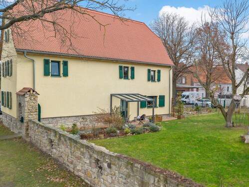 Ansicht - Liebhaberstück! Kernsanierte und strahlende 'Alte Diva'- Einfamilienhaus in Bennstedt!