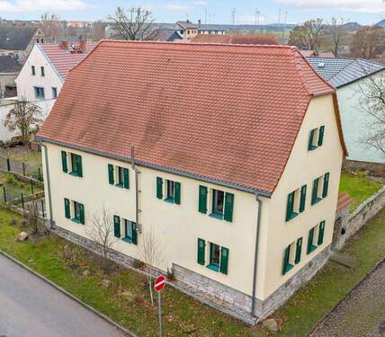 Drohnenaufnahme - 5 Zimmer Einfamilienhaus zum Kaufen in Salzatal