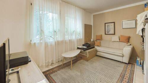 Kinderzimmer oder Büro - 