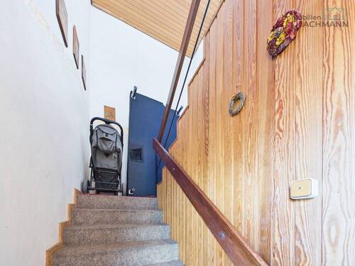 Zugang zum Obergeschoss - 