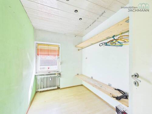 Kind im Obergeschoss - 