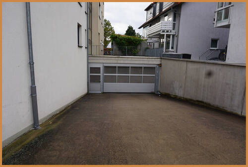 Einfahrt Tiefgarage - 