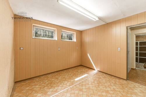 UG: Hobbyraum - 