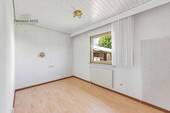 EG: Zimmer 2 - 