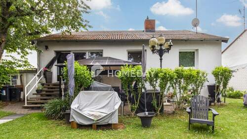 Außenansicht 4 - Bungalow mit 140,00 m² in Harxheim zum Kaufen