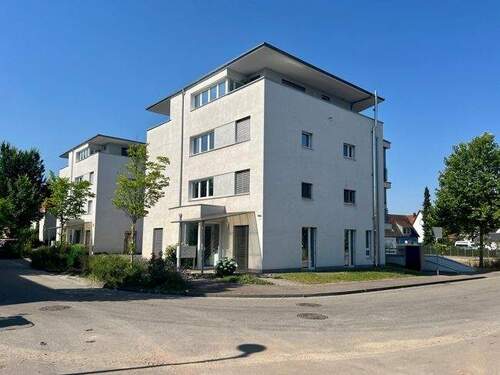 Bild 1 - Großzügige 2-Zimmerwohnung mit Einbauküche