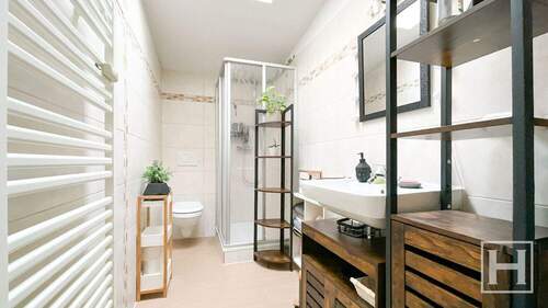 Modernisiertes Badezimmer - 