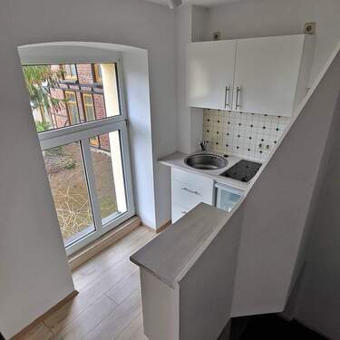 kleiner offener Küchenbereich - 