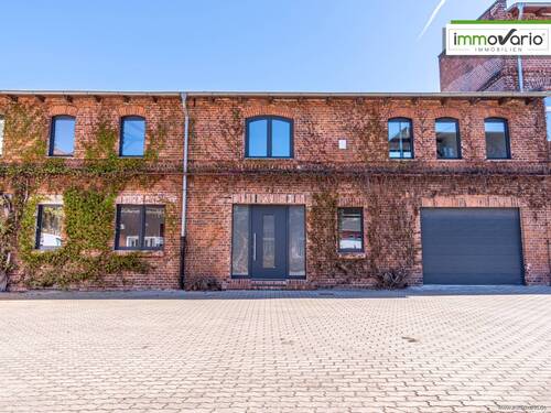 Backsteinfassade mit Charme - 4 Zimmer Mehrfamilienhaus, Wohnhaus zur Miete in Magdeburg / Stadtfeld West