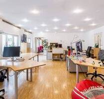 Ruhiger Hinterhof-Schreibtischplatz: flexibel, sofort verfügbar - München Au-Haidhausen