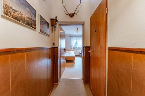 Wohnungsflur 2 EG - 4 Zimmer Reihenmittelhaus in Bremen / Findorff