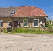 4.251 m² Grundstück mit Doppelhaushälfte - seltene Chance nahe Neubrandenburg - Groß Teetzleben