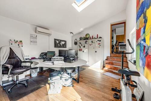 Büro mit Klimaanlage - 6 Zimmer Einfamilienhaus in Herne
