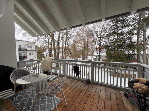 Winterlicher Balkon mit Weitblick - Gemütliche Auszeit im Grünen garantiert! - 
