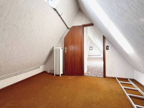 Viel Platz auch im Spitzboden - 