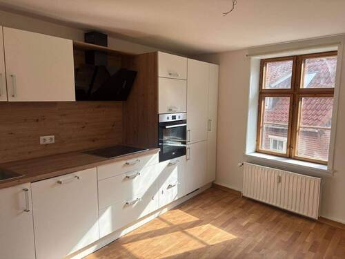 KKüche m. EBK.JPG - Gemütliche 2,5-Zimmer-Wohnung in der Innenstadt von Stade