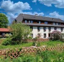 Landhaus-Hotel mit Nebenhaus & viel Grundstück - Höhenschwand Höchenschwand