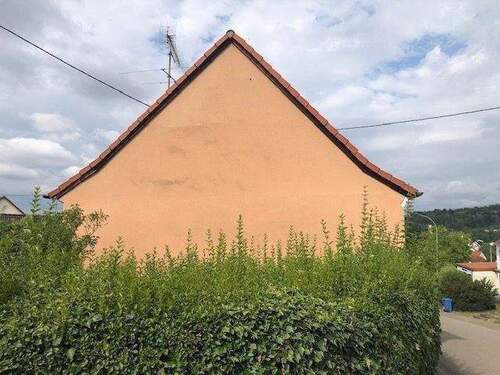 Giebelseite - 3 Zimmer Doppelhaushälfte in Neunkirchen