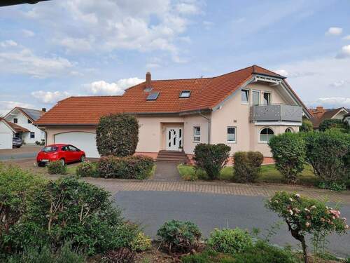 20250820_162351.jpg - Repräsentatives Anwesen mit sep. Einliegerbereich und viel Platz in ruhiger, naturnaher Lage